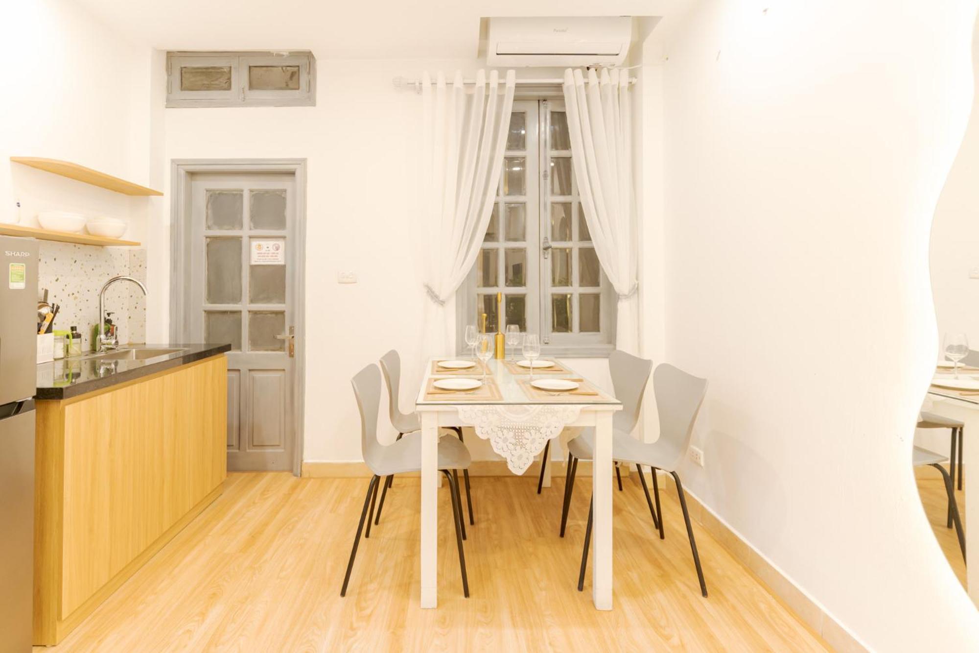 Lahomestay Truc Bach Hanoi Bagian luar foto